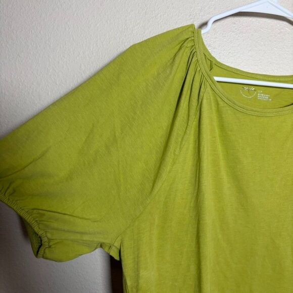 Aerie T-Shirt Women's Small Green Round Neck Puff Sleeve Solid Casual Shirt - Picture 4 of 9